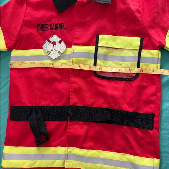 Melissa & Doug Boy’s Red Firefighter Jacket for 5-6 year olds - Picture 10 of 14